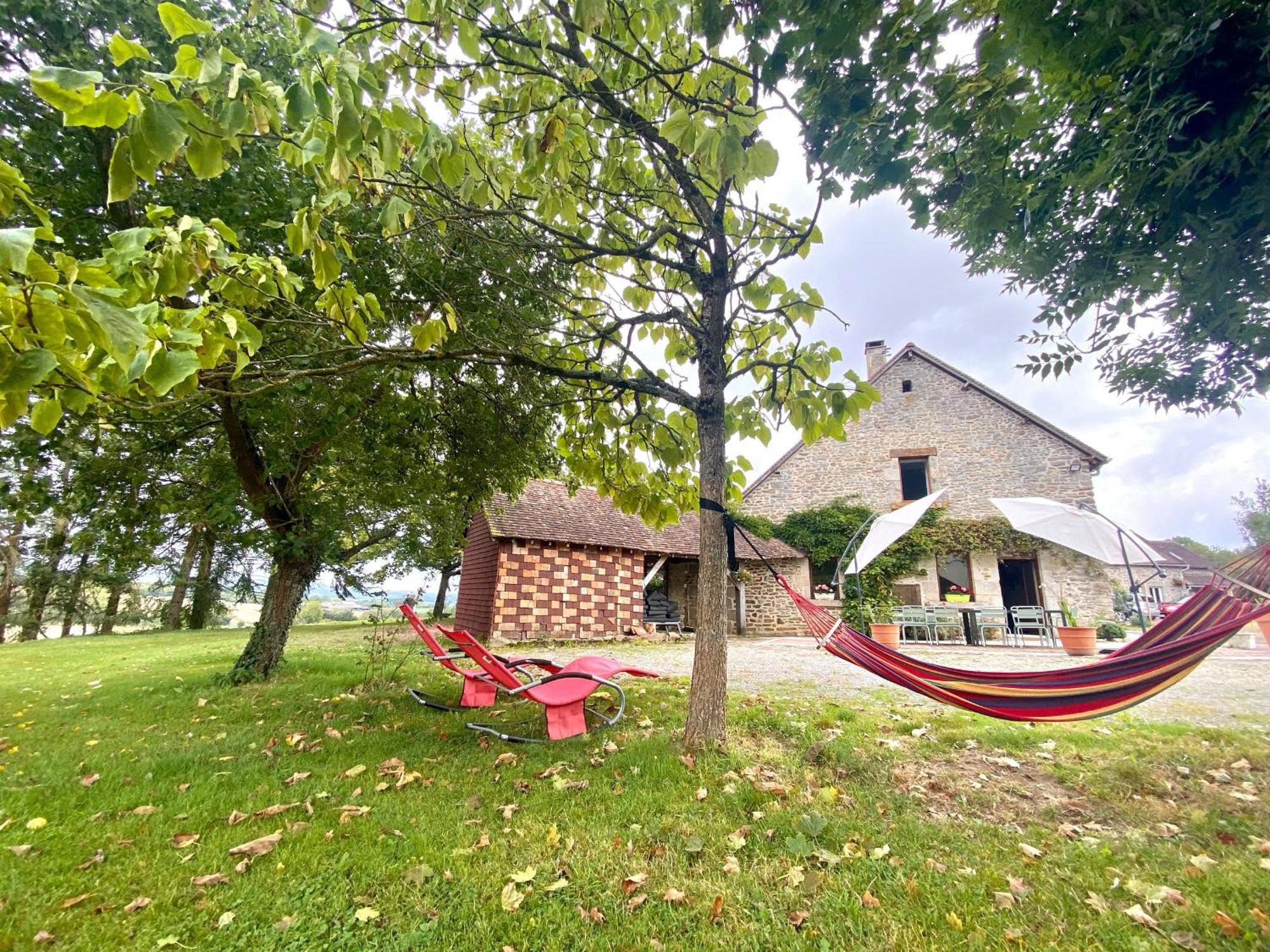 Gîte Moulins-le-Carbonnel, 5 pièces, 12 personnes - FR-1-410-132 Extérieur photo